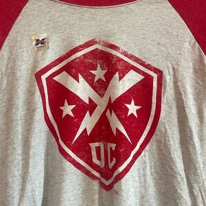 NWT XFL DC Defenders baseball style tee Men’s medium unisex